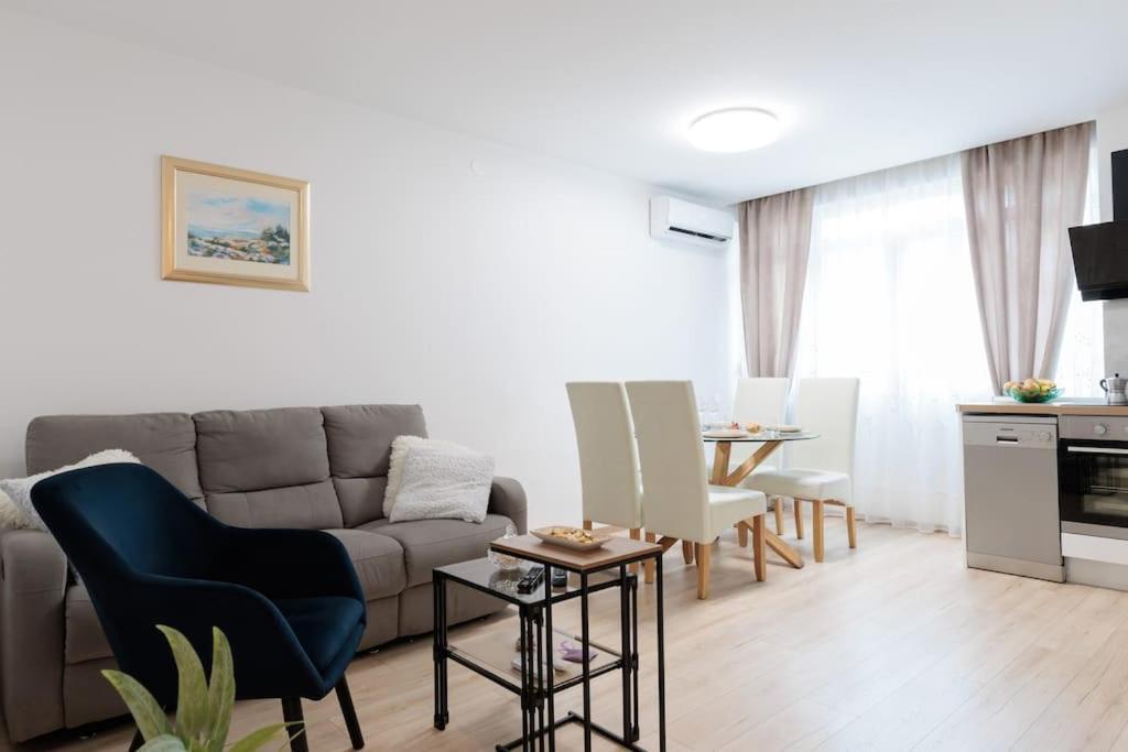 Dominicus Apartment